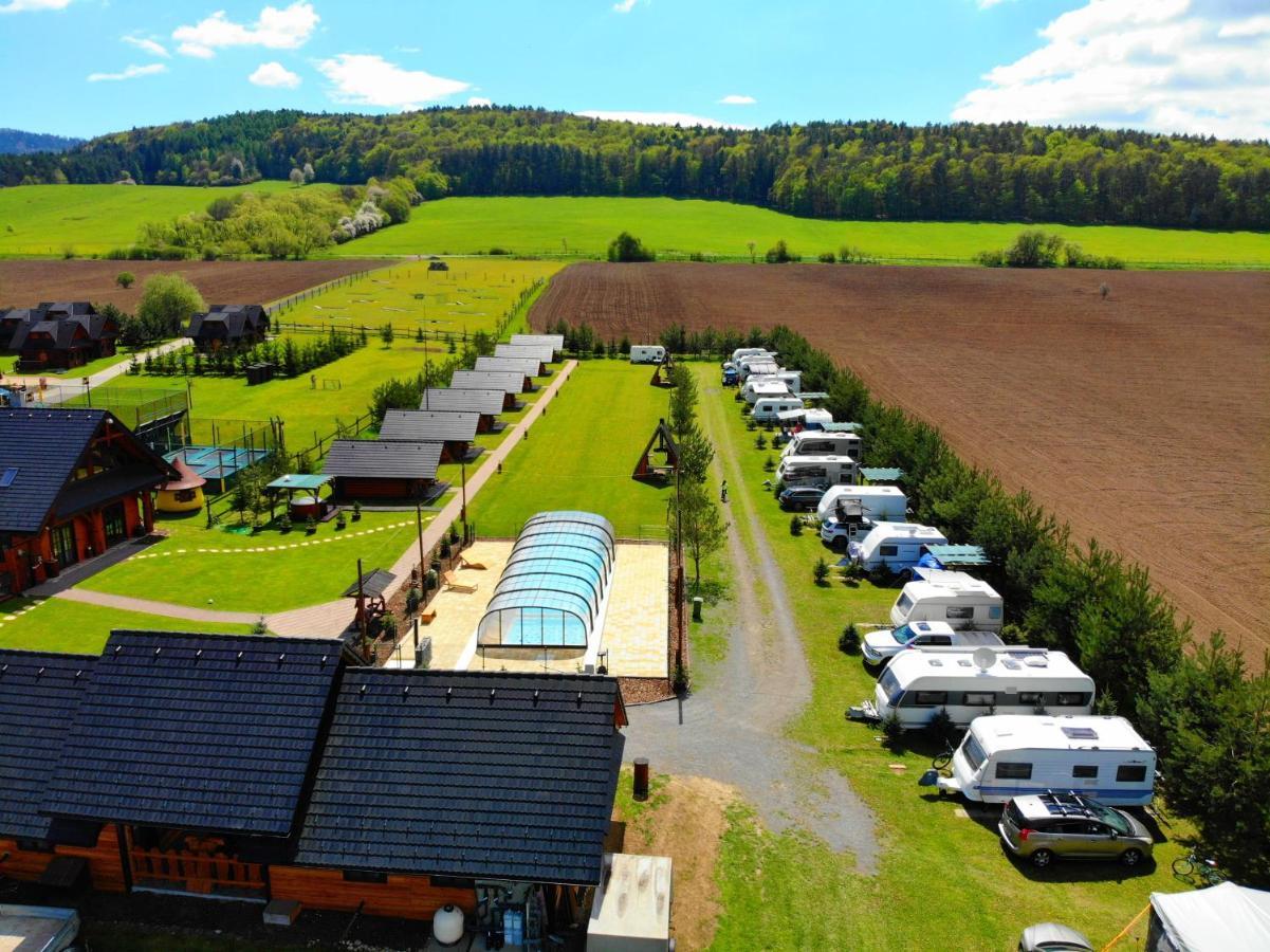 Hotel Camp Pacho Prievidza Zewnętrze zdjęcie